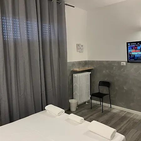 Pensionat Airport Self Check-in Bergamo