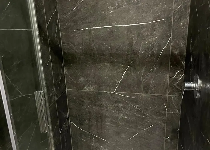 Airport Self Check-in Pensionat *