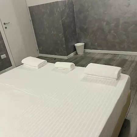 Airport Self Check-in Casa de hóspedes