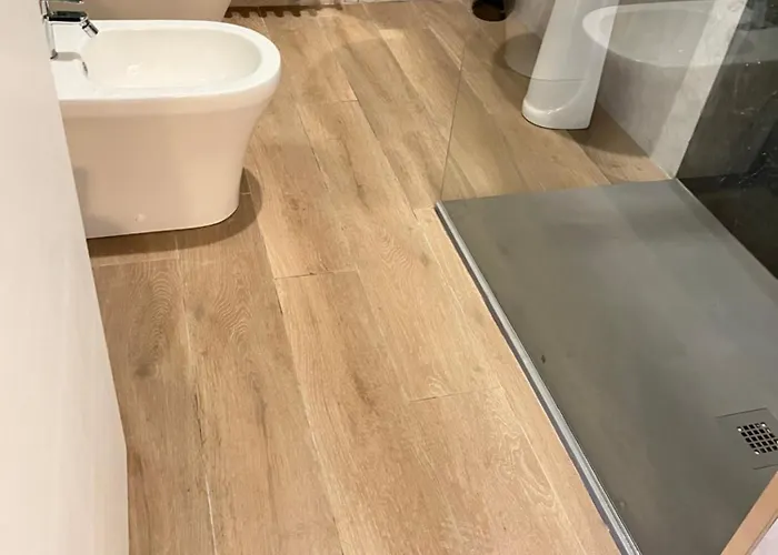 בית הארחה Airport Self Check-in *